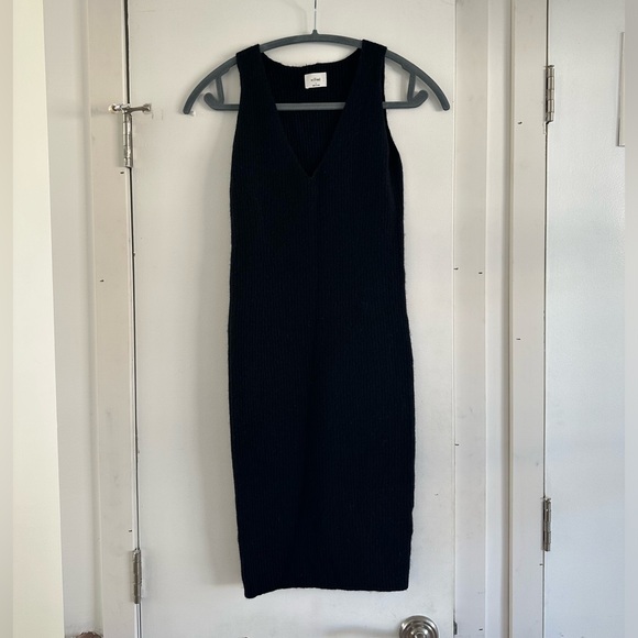 Aritzia Wilfred Ribbed Sweater Dress, Like New - Picture 1 of 5